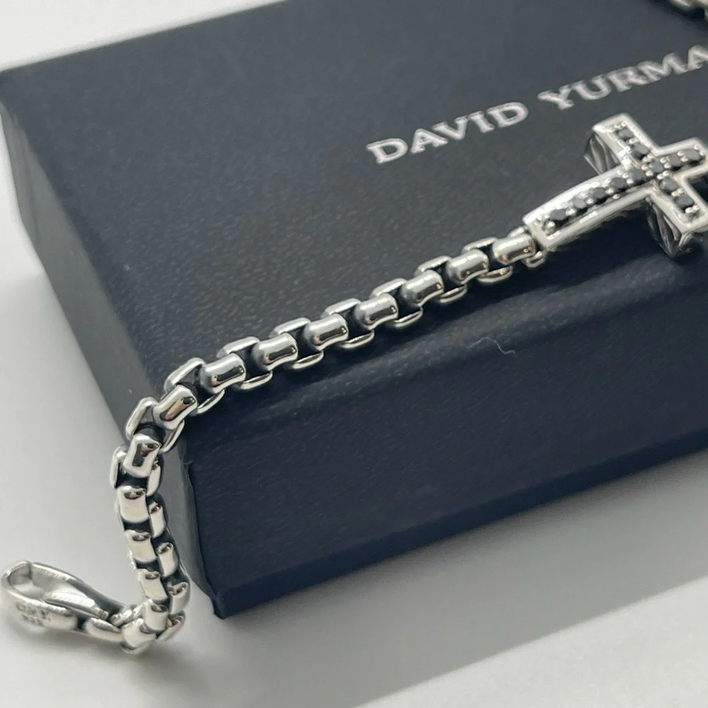 David Yurman Pavè Cross Bracelet in Sterling Silver with Black Diamonds, 5mm - Picture 10 of 11